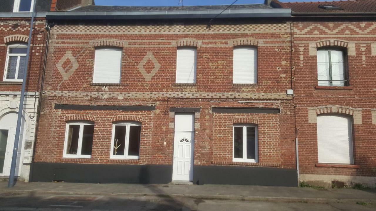 Ferienwohnung Les Rosati Arras Exterior foto